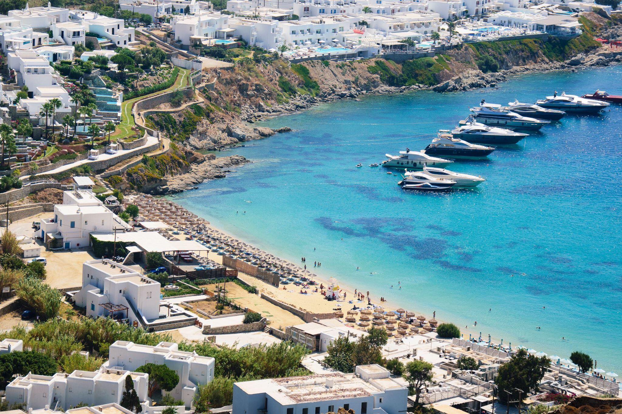 Psarou Beach In Mykonos Island Greece Mykonos Traveller Psarou Beach In Mykonos Island Greece Mykonos Traveller