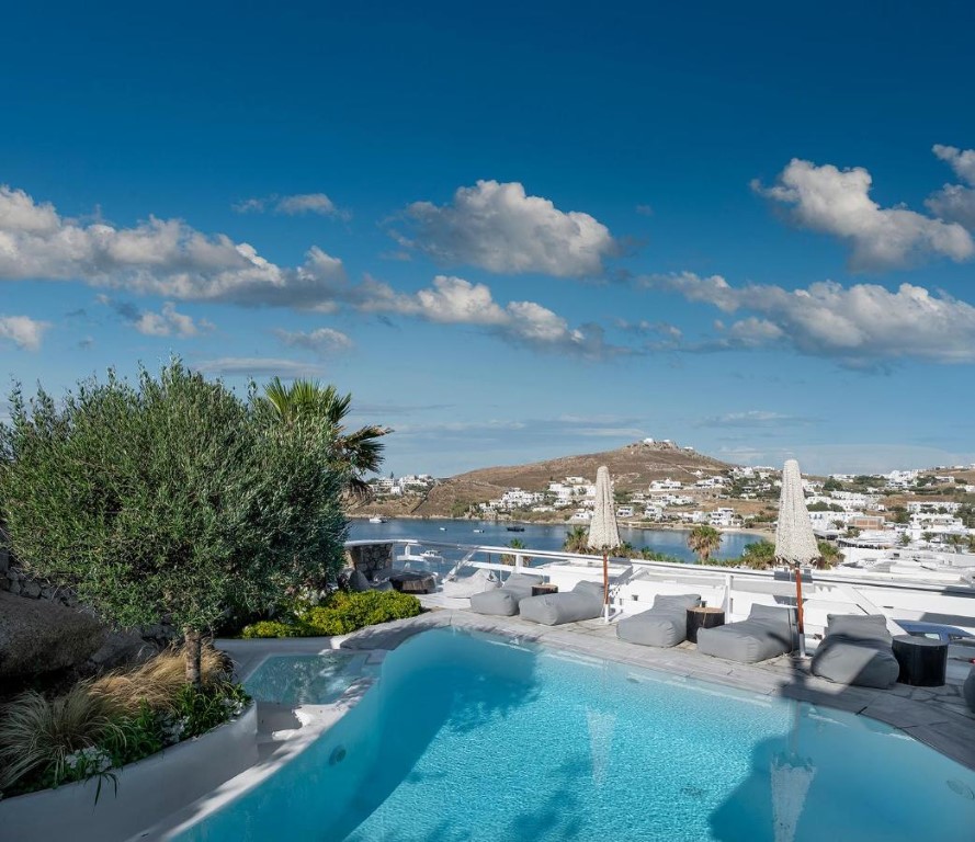 Deliades Hotel Mykonos - 4 star Seaside accommodation in Ornos